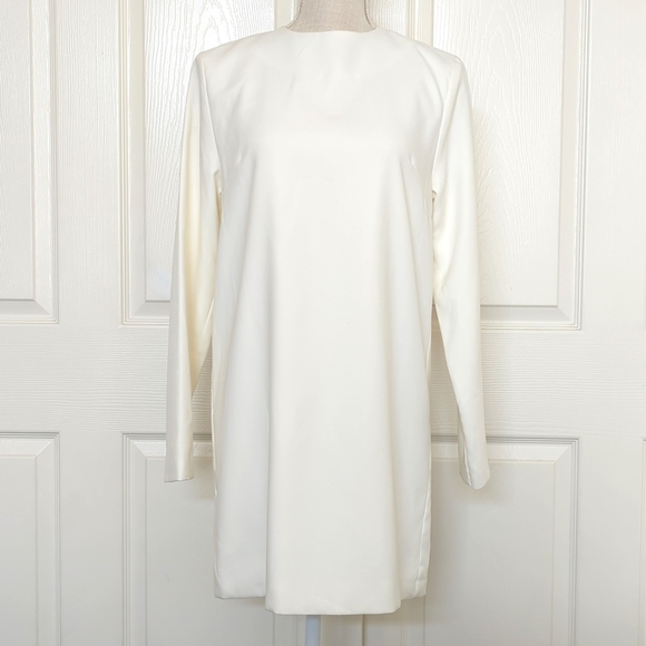 Mois Studio White Long Sleeve Open Beaded Back Dress - Picture 1 of 8